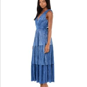 SABINA MUSAYEV
ALMA MIDI DRESS